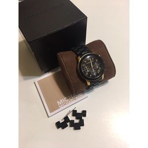 Women’s MK5191 Runway Black Stainless Steel Watch